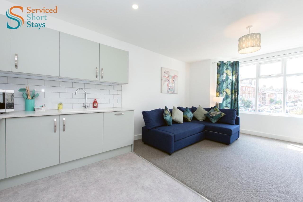 Bella, Two Bedroom Apartment Close To The Beach Margate Kültér fotó